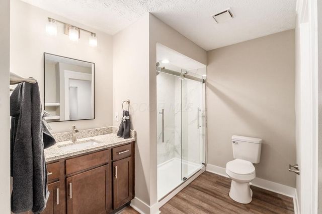 6546 Reflections Drive, D, Dublin, OH 43017