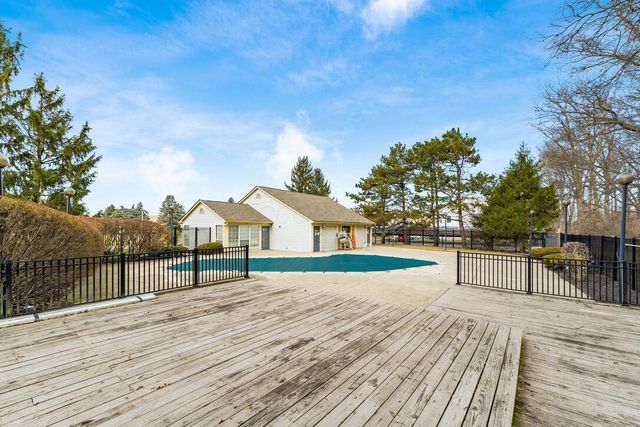 6546 Reflections Drive, D, Dublin, OH 43017