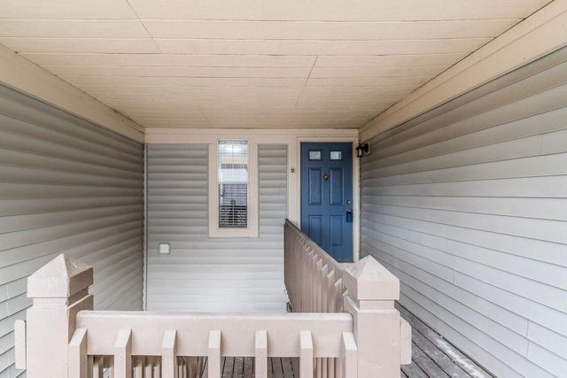 6546 Reflections Drive, D, Dublin, OH 43017