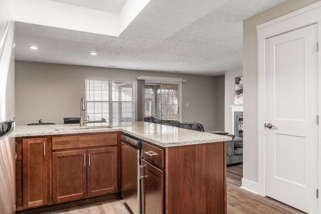 6546 Reflections Drive, D, Dublin, OH 43017