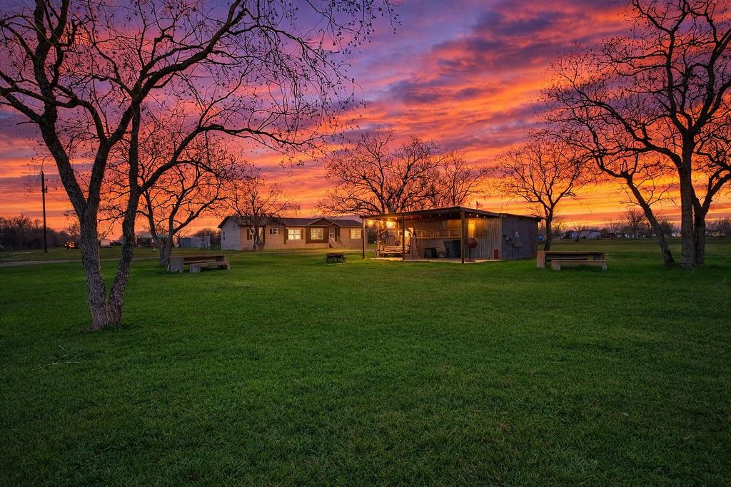 9820 Oberrender Road, Needville, TX 77461