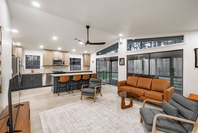 4 Tomino Lane, Hot Springs Village, AR 71909