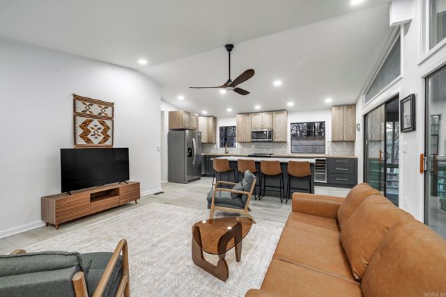 4 Tomino Lane, Hot Springs Village, AR 71909