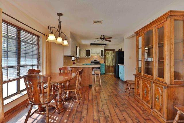 10392 Fm-524, Sweeny, TX 77480