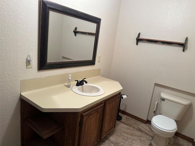 10392 Fm-524, Sweeny, TX 77480