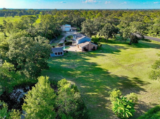 10392 Fm-524, Sweeny, TX 77480