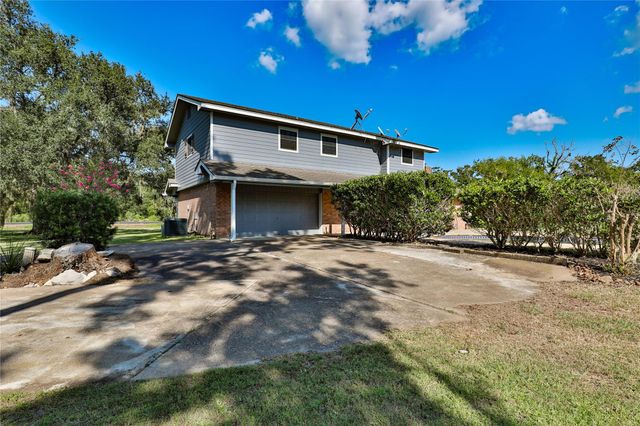 10392 Fm-524, Sweeny, TX 77480