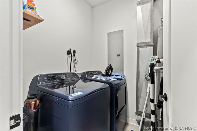 718 W Third Street, Madison, IN 47250