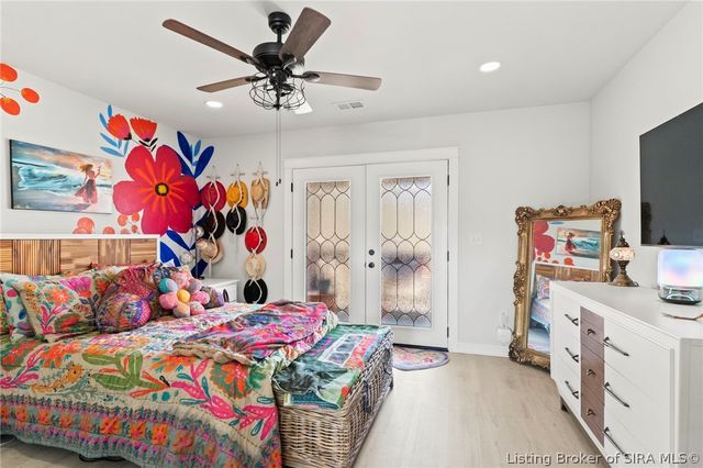 718 W Third Street, Madison, IN 47250