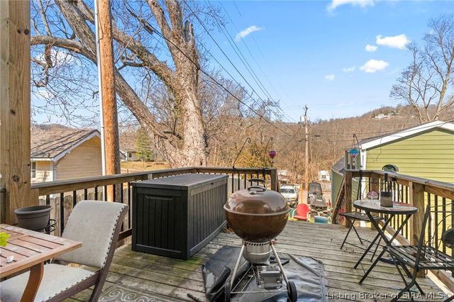 718 W Third Street, Madison, IN 47250