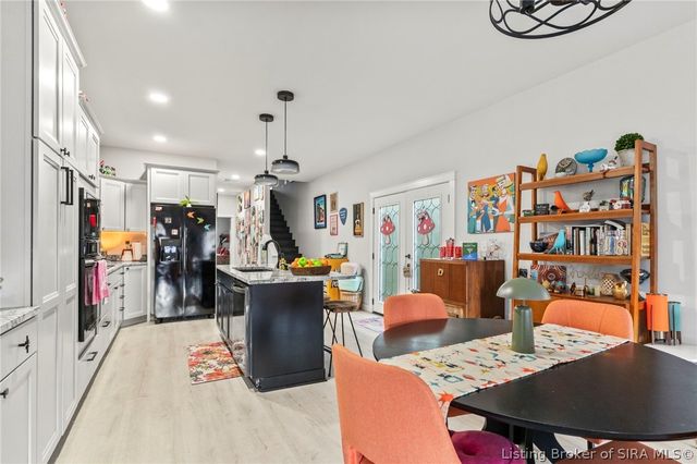 718 W Third Street, Madison, IN 47250