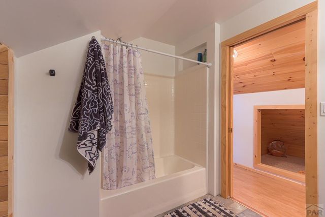 33103 Little Bear Dr, Trinidad, CO 81082