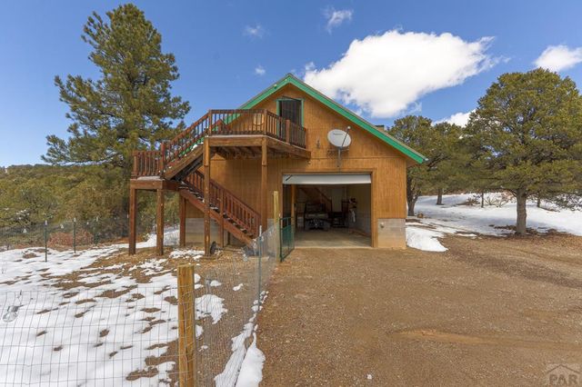 33103 Little Bear Dr, Trinidad, CO 81082