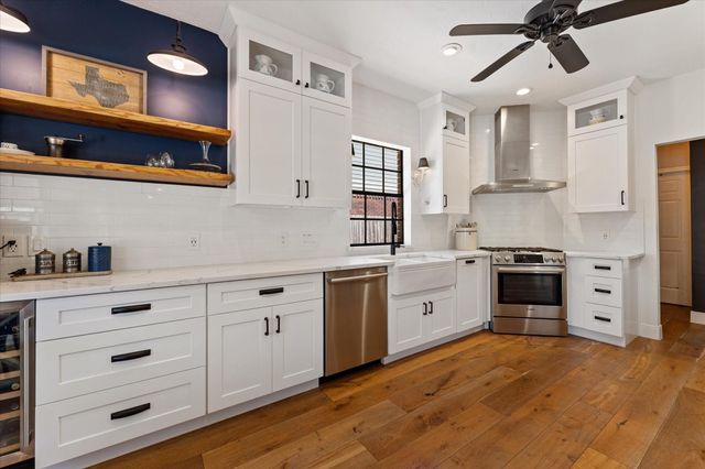 17334 Emerald Isle Drive, Houston, TX 77095