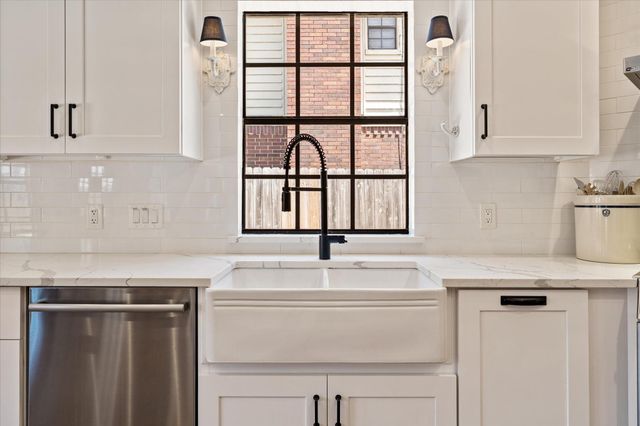 17334 Emerald Isle Drive, Houston, TX 77095