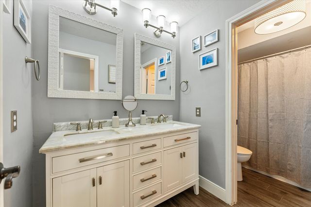 17334 Emerald Isle Drive, Houston, TX 77095