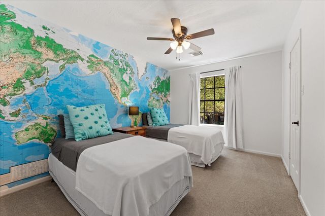 17334 Emerald Isle Drive, Houston, TX 77095