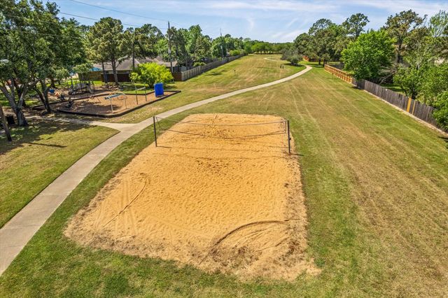 17334 Emerald Isle Drive, Houston, TX 77095