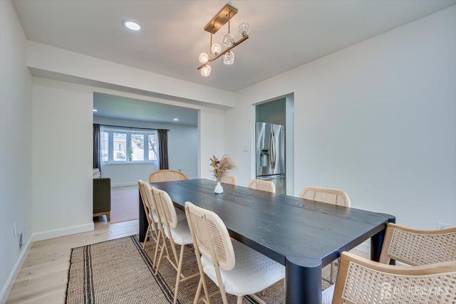 122 Dewolfe Street, Edison, NJ 08817