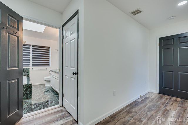 122 Dewolfe Street, Edison, NJ 08817