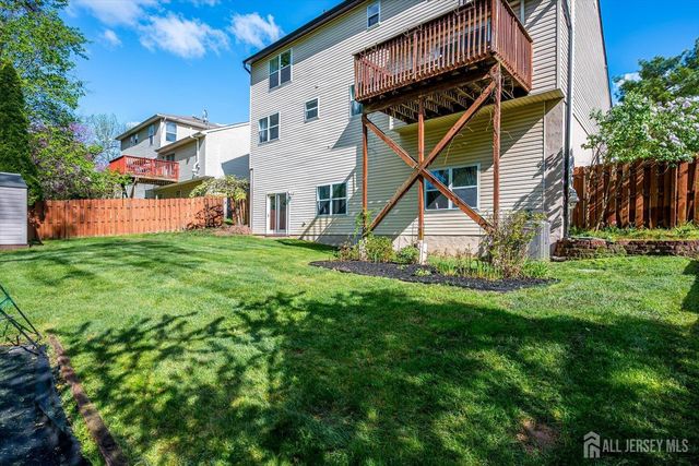 122 Dewolfe Street, Edison, NJ 08817