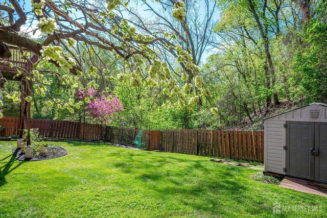 122 Dewolfe Street, Edison, NJ 08817