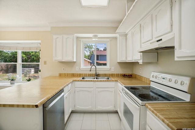 9254 Ridge Wind, San Antonio, TX 78250