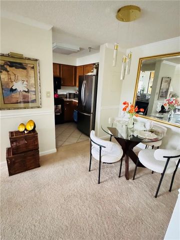 1800 Clairmont Lake A630, Decatur, GA 30033