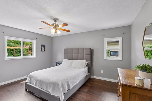 1848 Evergreen Draw, Woodbury, MN 55125