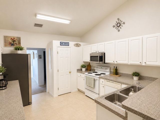 2017 SE Dranson Circle, Port St. Lucie, Port St Lucie, FL 34952