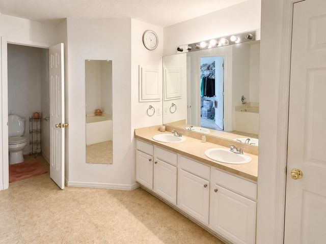 2017 SE Dranson Circle, Port St. Lucie, Port St Lucie, FL 34952
