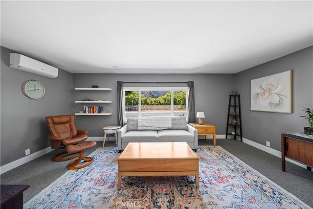 6533 Crawford St, San Diego, CA 92120