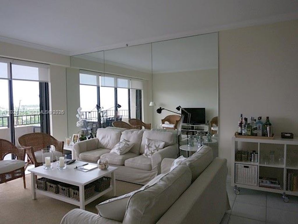 201 Crandon Blvd 1027, Key Biscayne, FL 33149