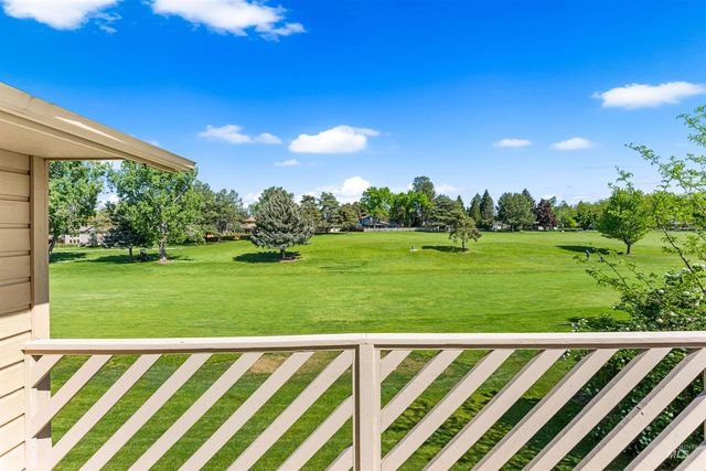 1116 N Eagle Hills Way, Eagle, ID 83616