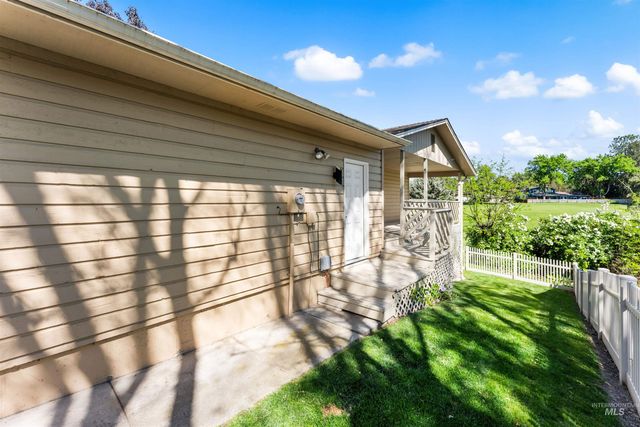 1116 N Eagle Hills Way, Eagle, ID 83616