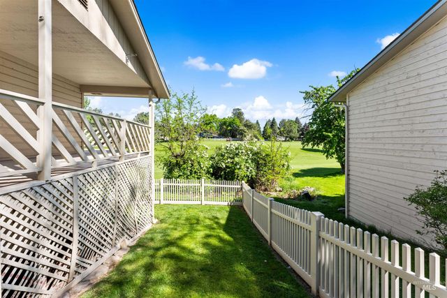1116 N Eagle Hills Way, Eagle, ID 83616