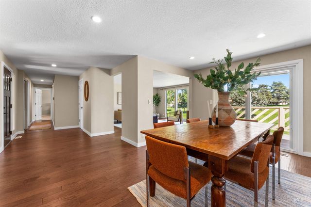 1116 N Eagle Hills Way, Eagle, ID 83616