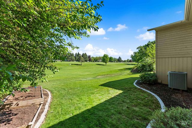 1116 N Eagle Hills Way, Eagle, ID 83616