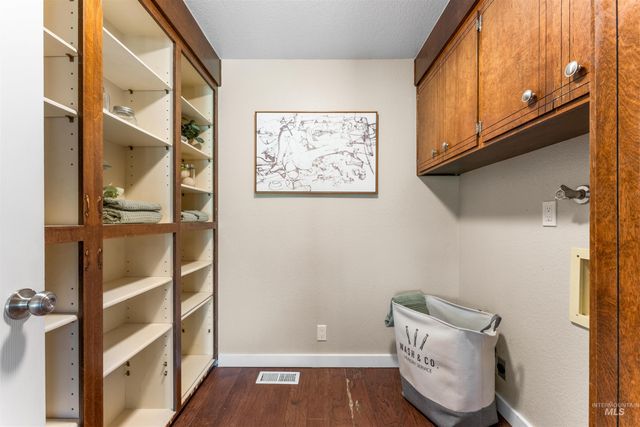 1116 N Eagle Hills Way, Eagle, ID 83616