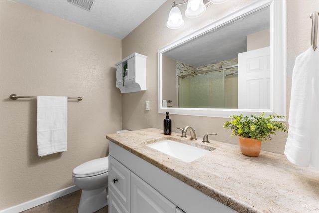 1116 N Eagle Hills Way, Eagle, ID 83616