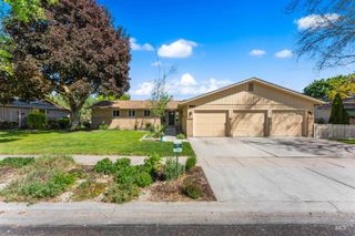 1116 N Eagle Hills Way, Eagle, ID 83616