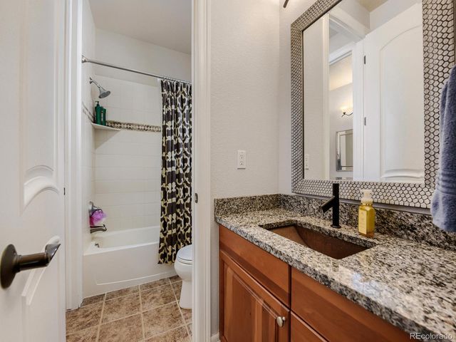 9889 Sunset Hill Circle, Lone Tree, CO 80124