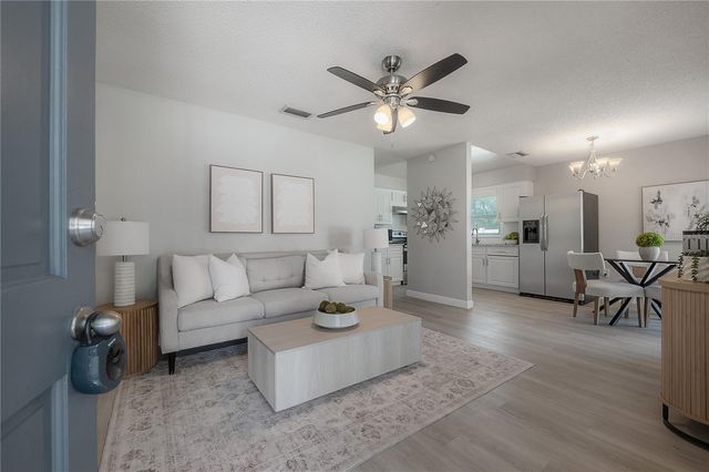 3501 E MCBERRY STREET, Tampa, FL 33610