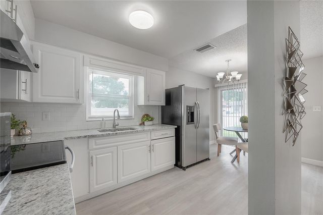3501 E MCBERRY STREET, Tampa, FL 33610