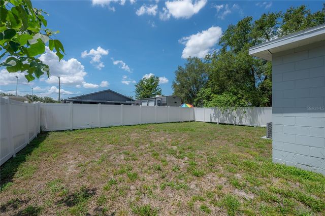 3501 E MCBERRY STREET, Tampa, FL 33610