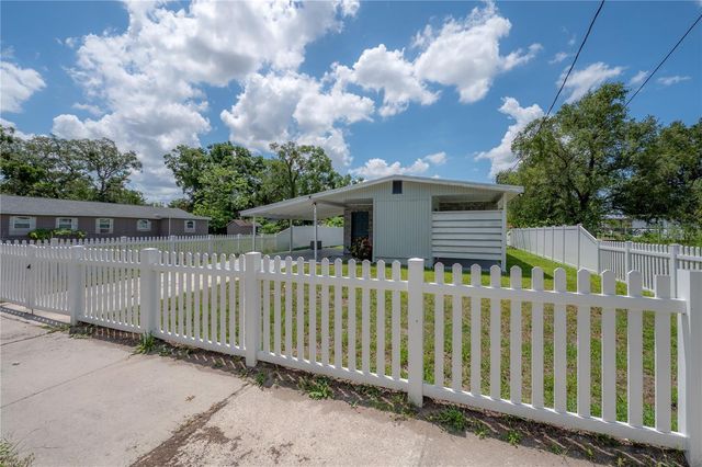 3501 E MCBERRY STREET, Tampa, FL 33610