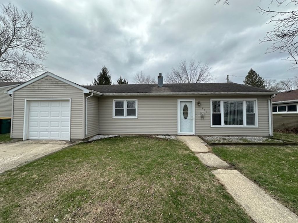 411 E Kankakee River Drive, Wilmington, IL 60481