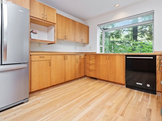 7 JUAREZ St, Lake Oswego, OR 97035