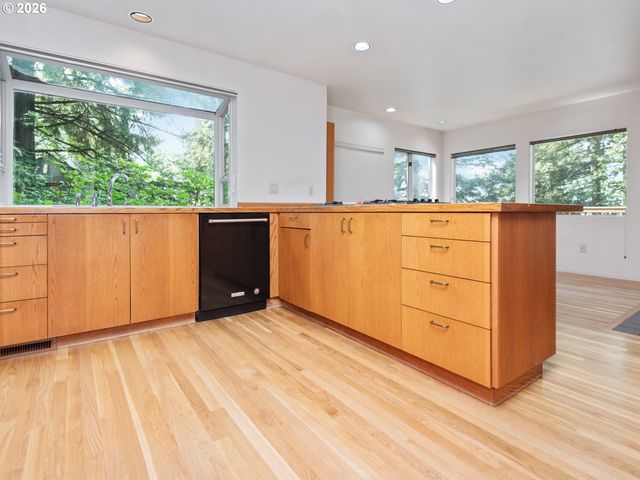 7 JUAREZ St, Lake Oswego, OR 97035