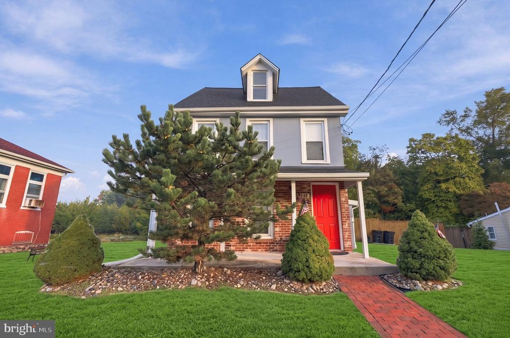 239 CHESTNUT ST, MOUNT HOLLY, NJ 08060 — photo 2